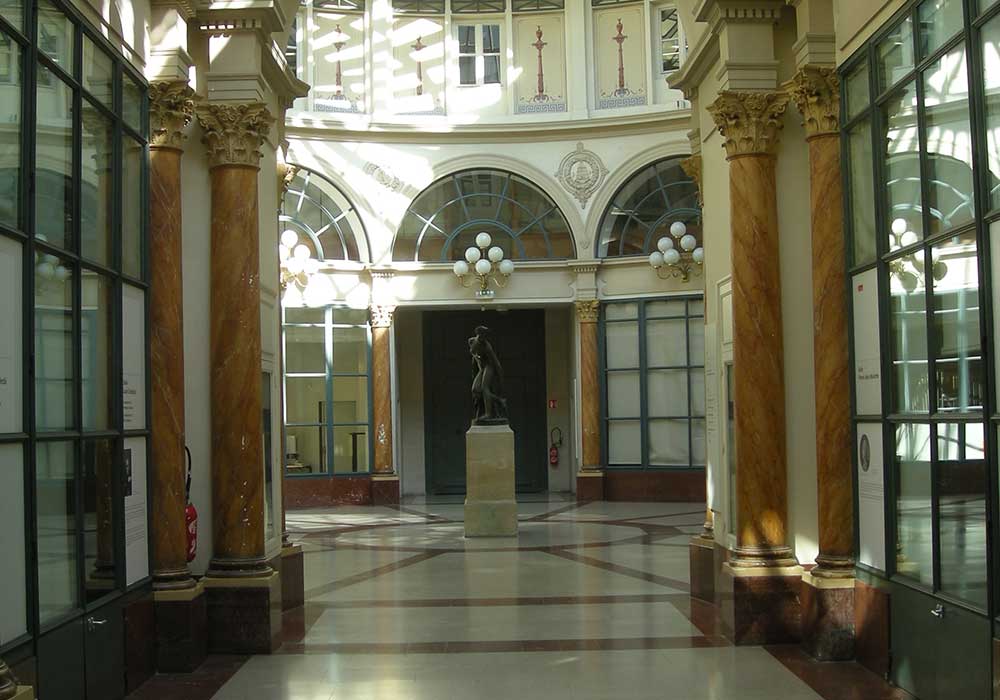Image of The Galerie Colbert in Paris, headquarter of the French Institut national du Patrimoine