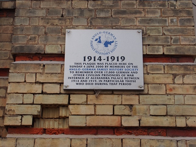 Image of a plaque by the Anglo-German Family History Society remembering over 17,000 civilian prisoners interned at Alexandra Palace between 1914 and 1919