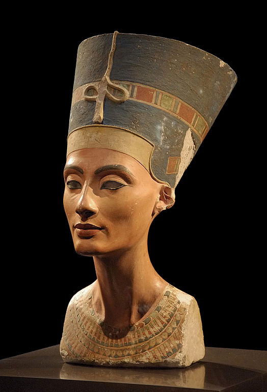 Bust of Queen Nefertiti, Neues Museum, Berlin (image: Wikimedia Commons)