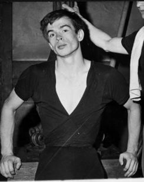 Press photo of Rudolf Nureyev at his defection from the Soviet Union in 1961. Source: Wikimedia Commons