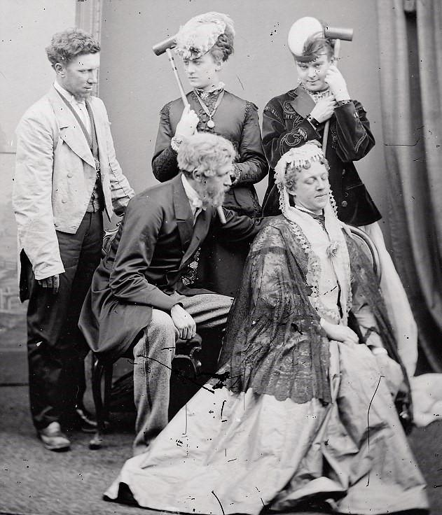 A photograph from around 1869 showing Stella and Fanny (back centre and right) as part of a theatrical troupe that toured Britain together.