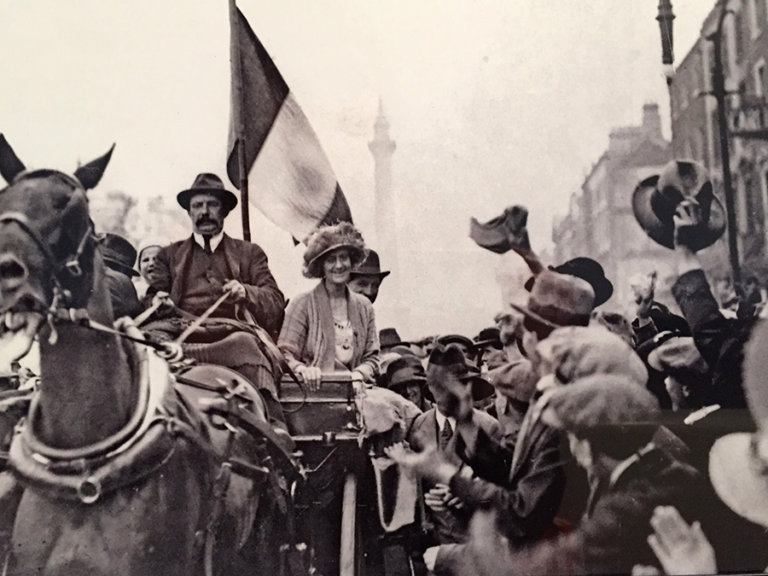 The Countess arriving in Dublin following her release from Holloway Prison in 1917, surrounded by a crowd of cheering supporters.