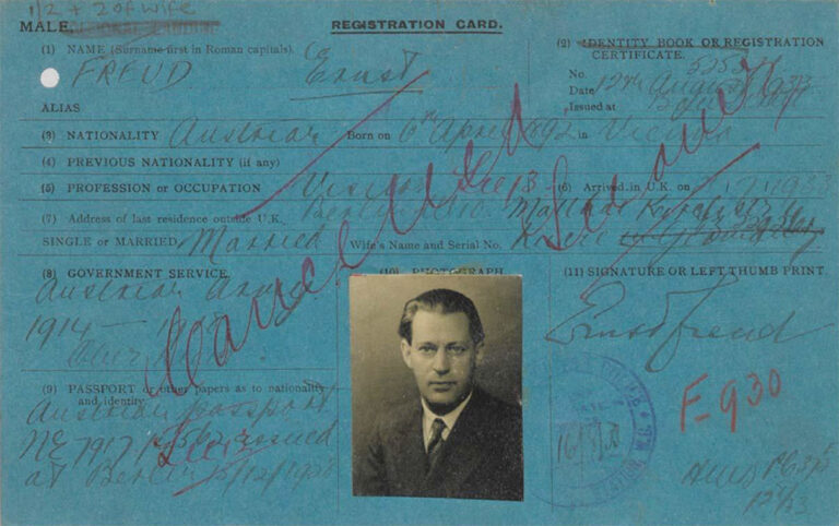 Alien Registration card for Ernst Freud.