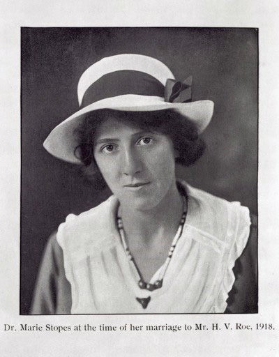 Photograph of Marie Stopes in 1918.