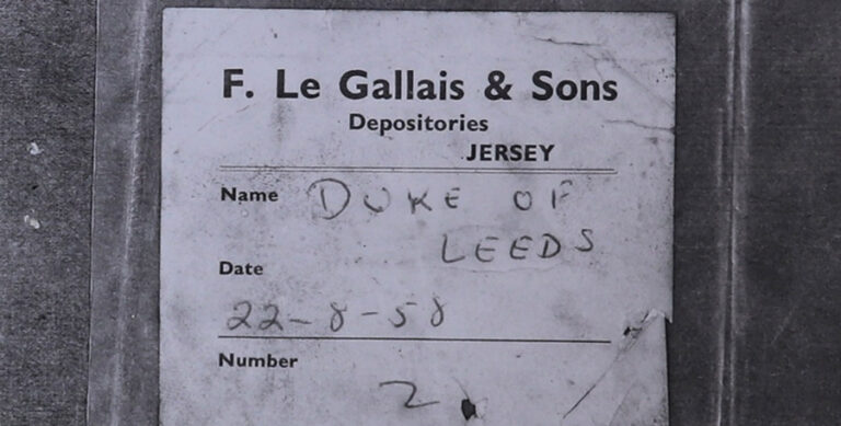 Sticky label from a company called F Le Gallais and Sons. The name on the sticker is Duke of Leeds and the date is 22 August 1958.