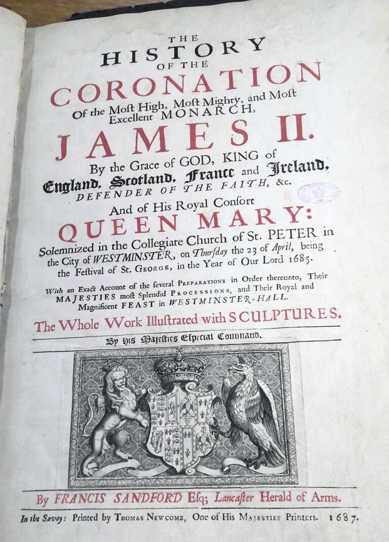 Title page featuring an illustration of a royal crest